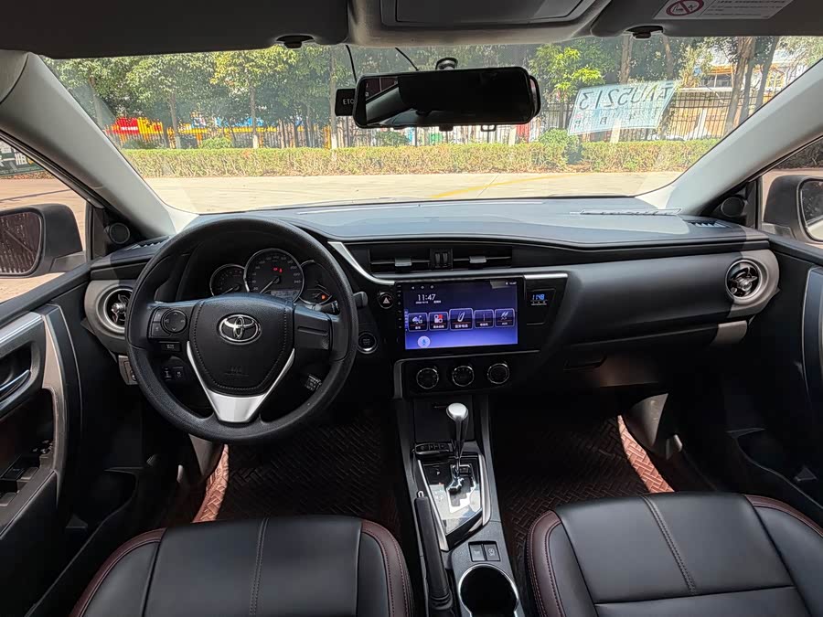 Toyota Corolla 2019, фото 7