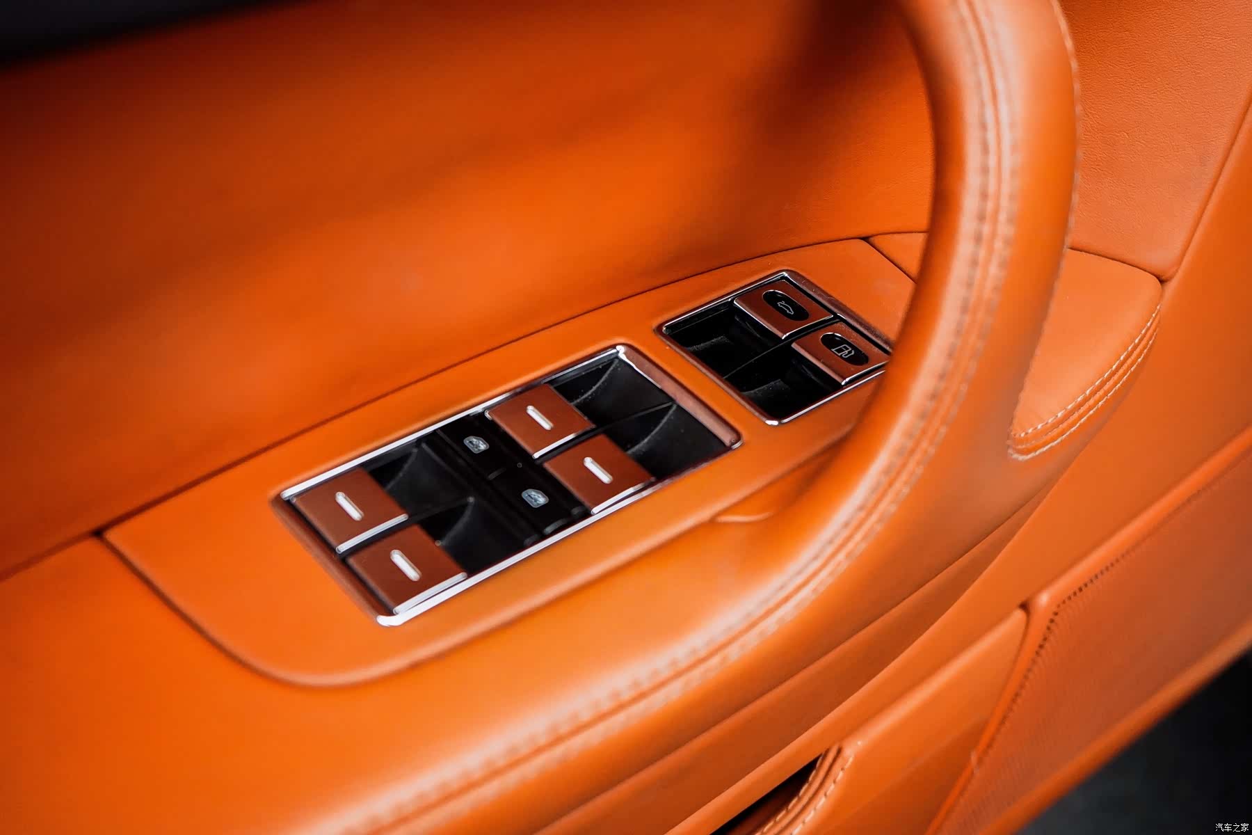 Bentley Flying Spur, 2013 9