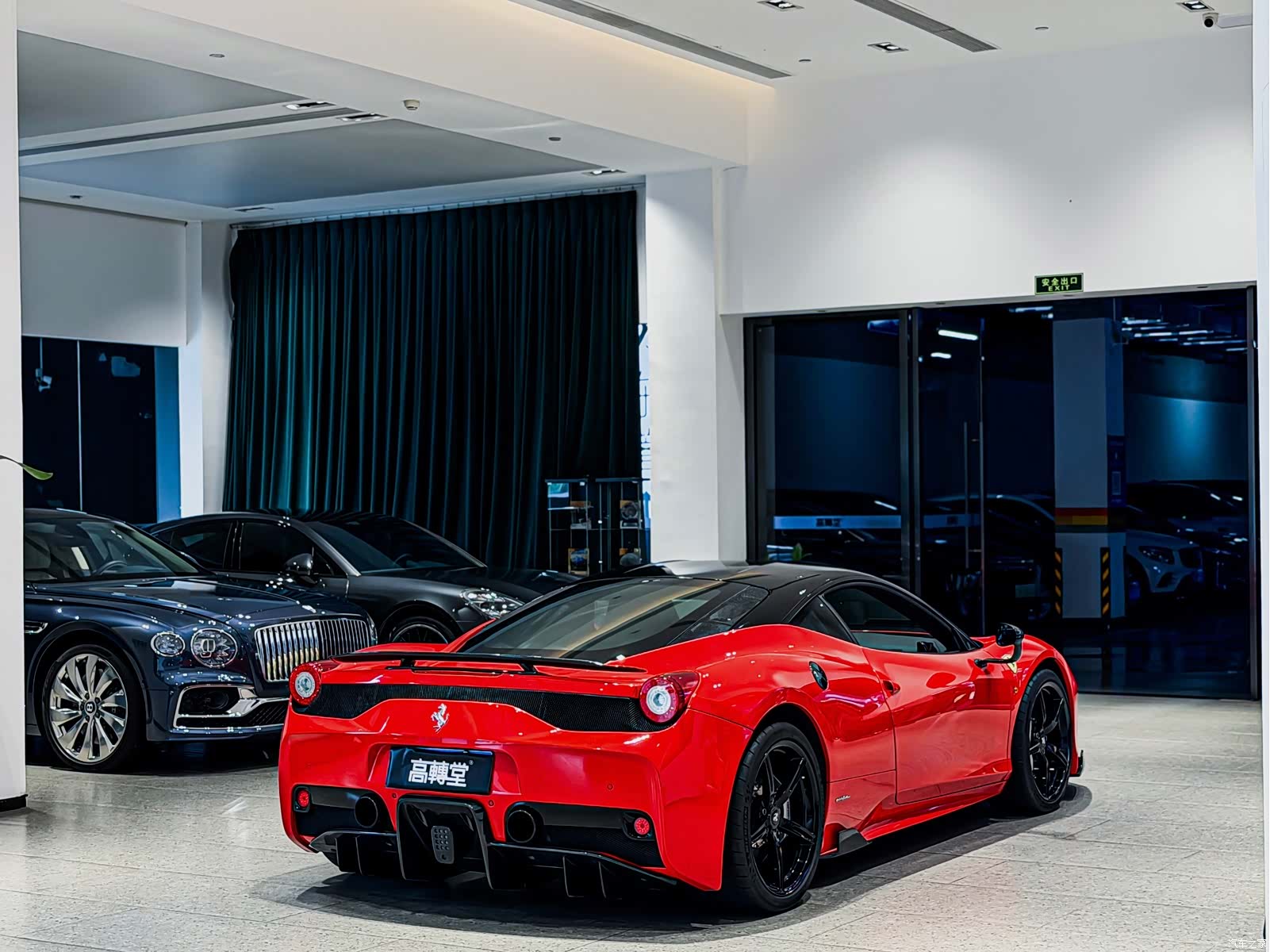 Ferrari 458, 2013 6