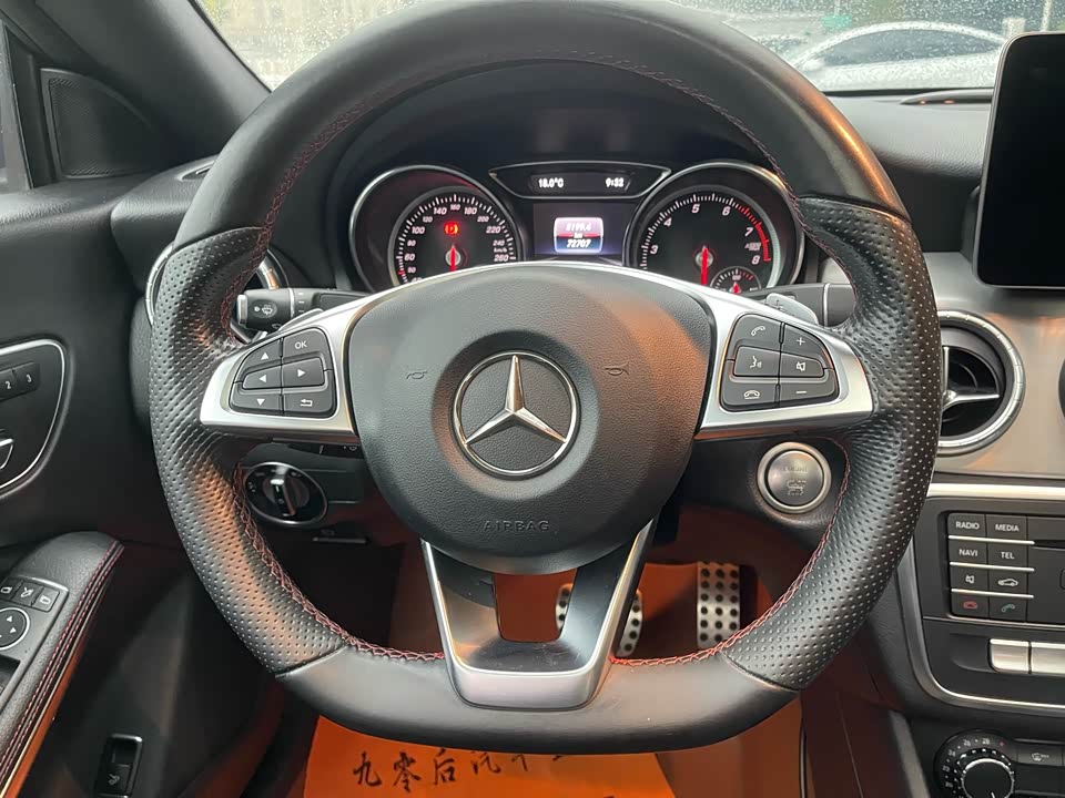 Mercedes-Benz CLA