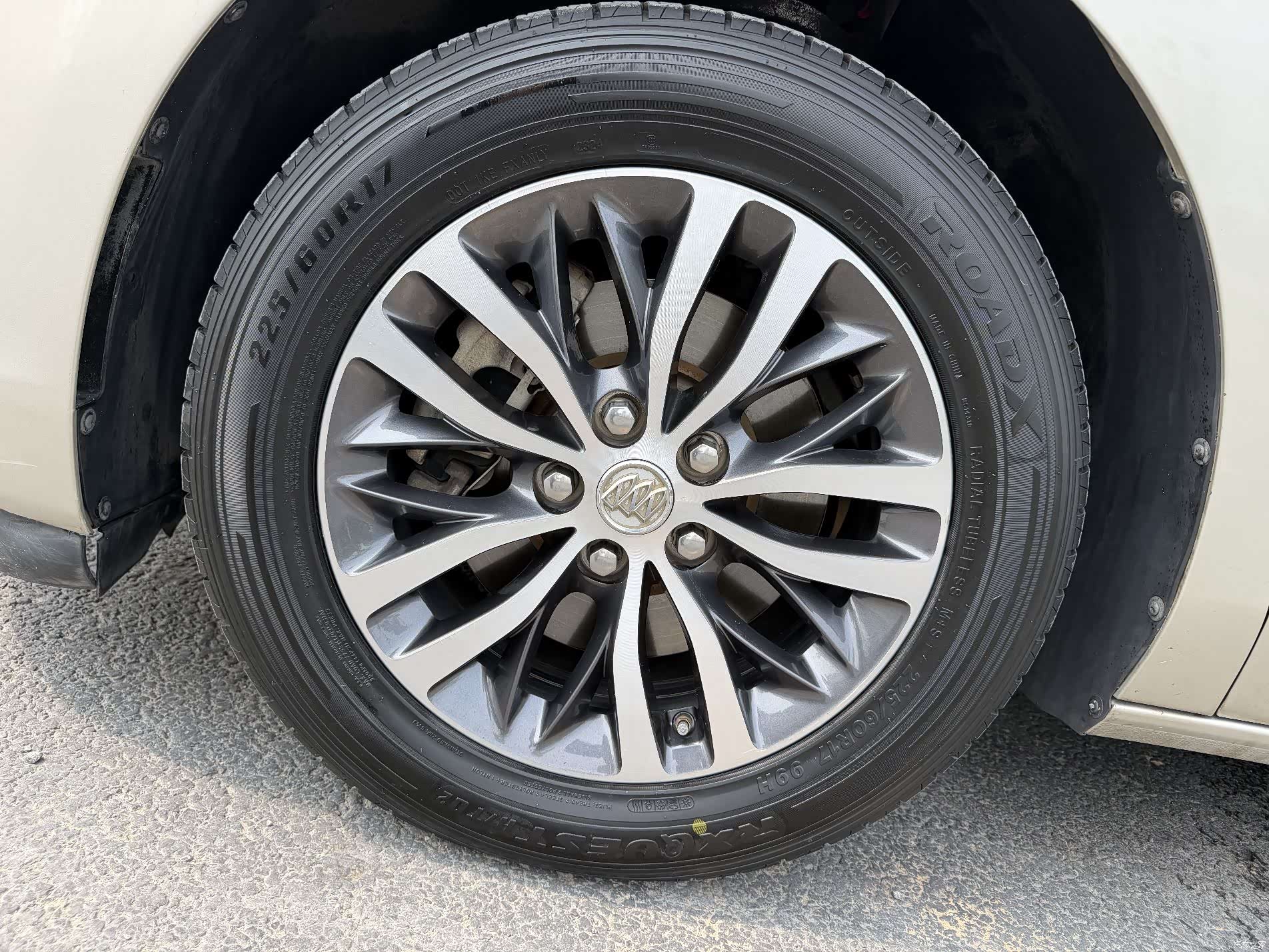 Buick GL8, 2019 10