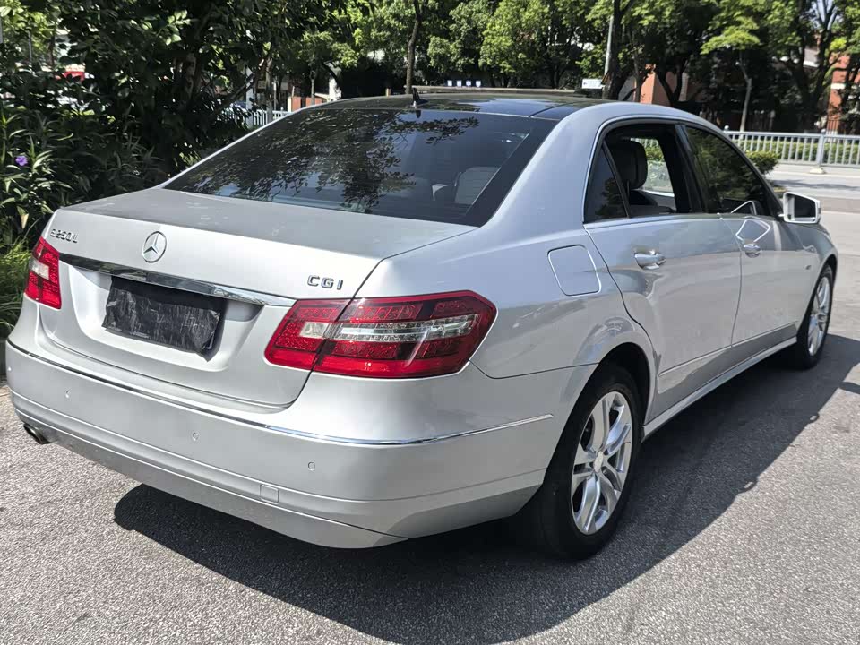 Mercedes-Benz E-class Mercedes-Benz E-class