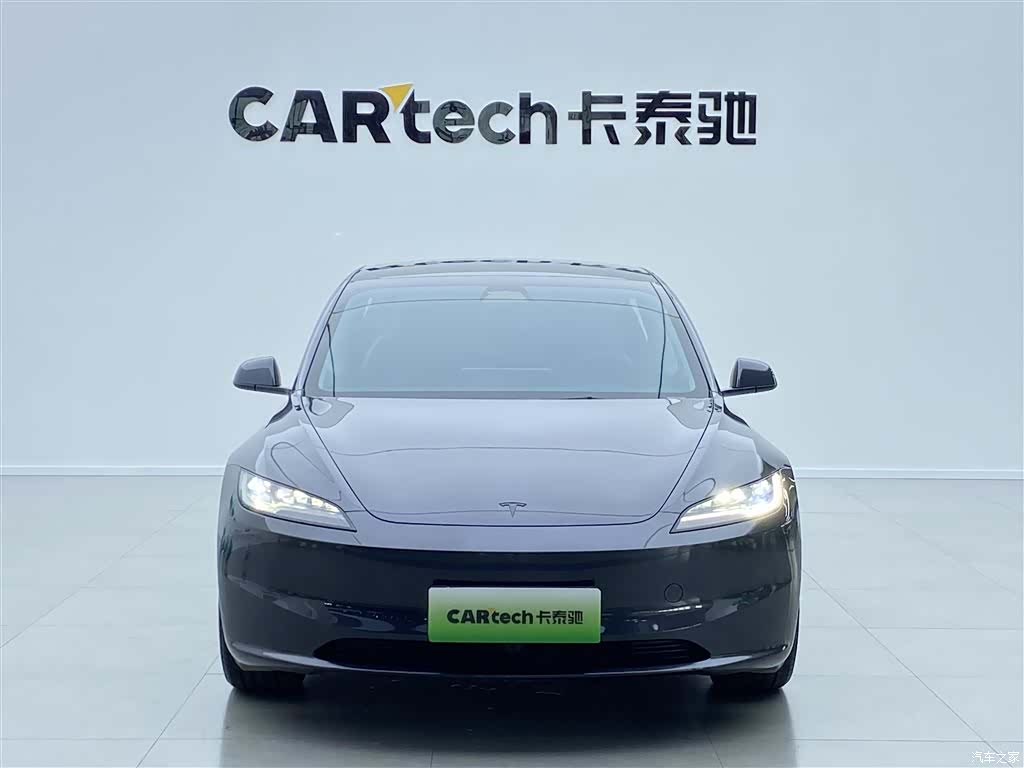 Tesla Model 3, 2025 2