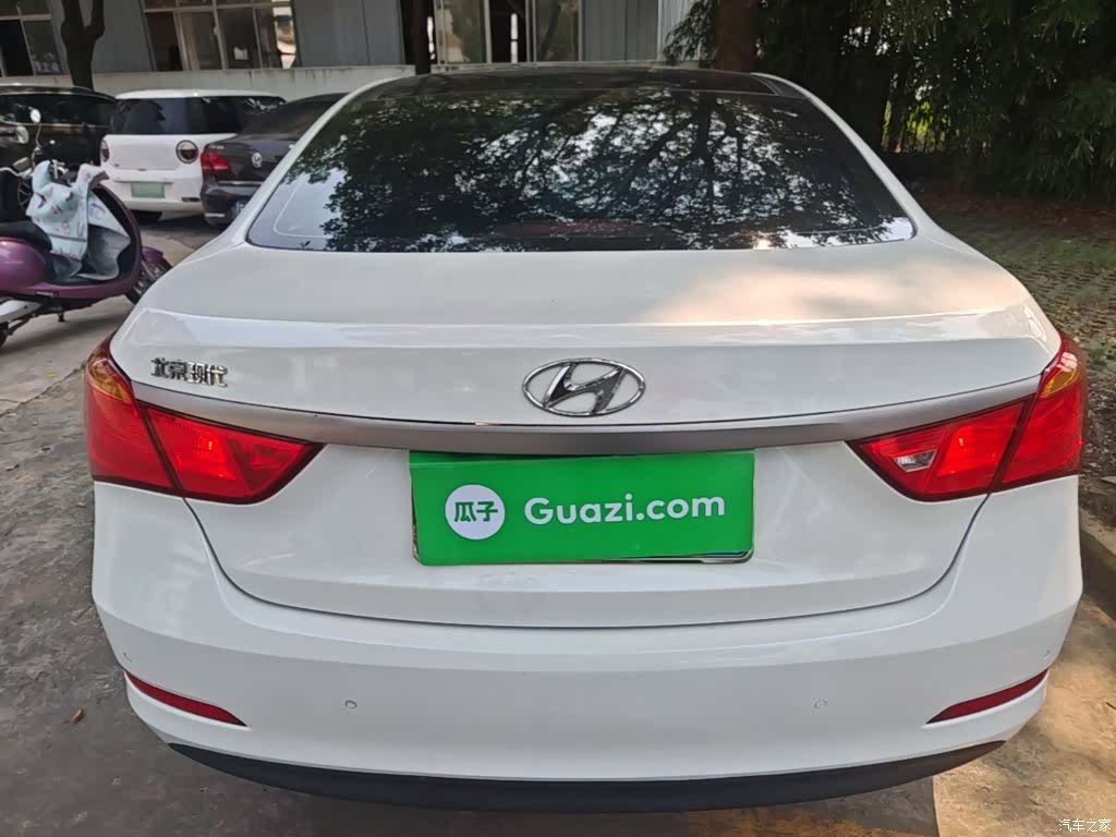 Hyundai GLS, 2015 6