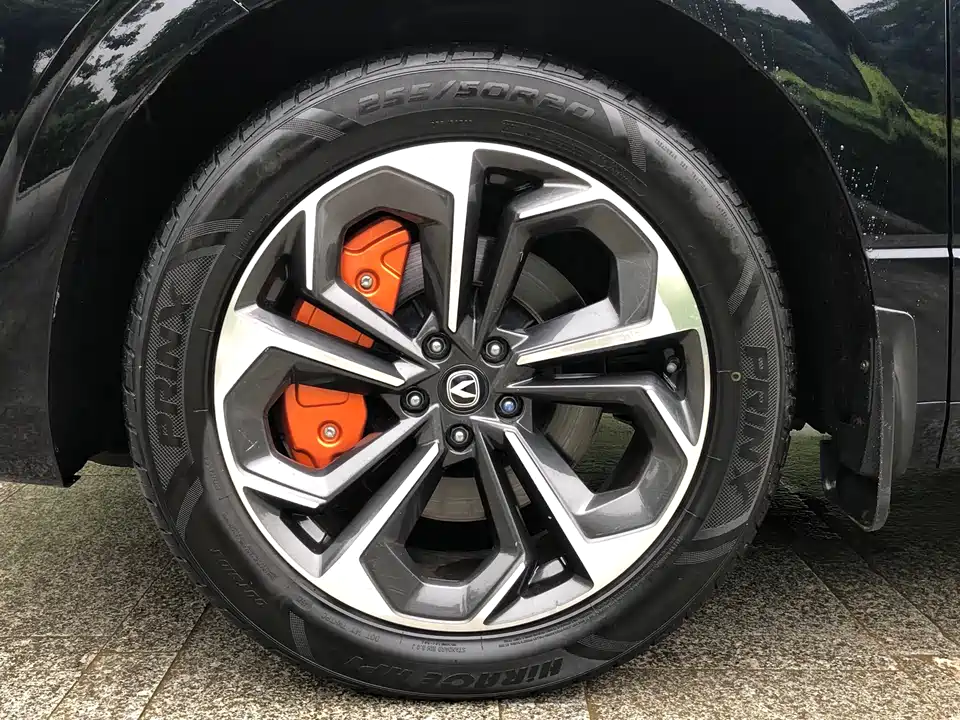 Changan UNI-K Smart iDD