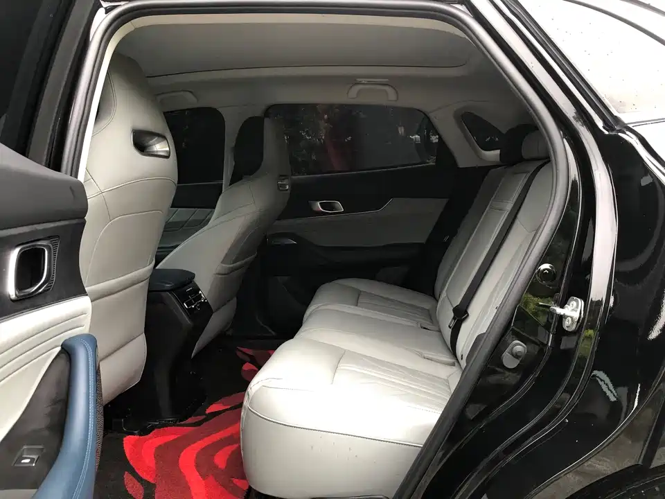 Changan UNI-K Smart iDD