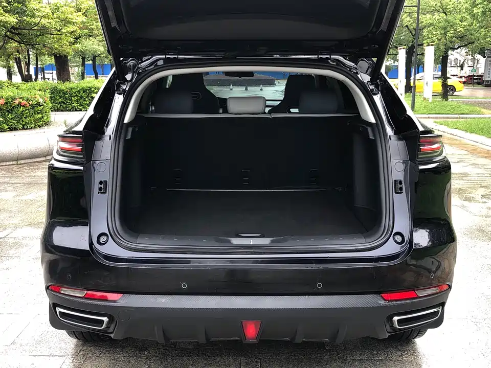 Changan UNI-K Smart iDD