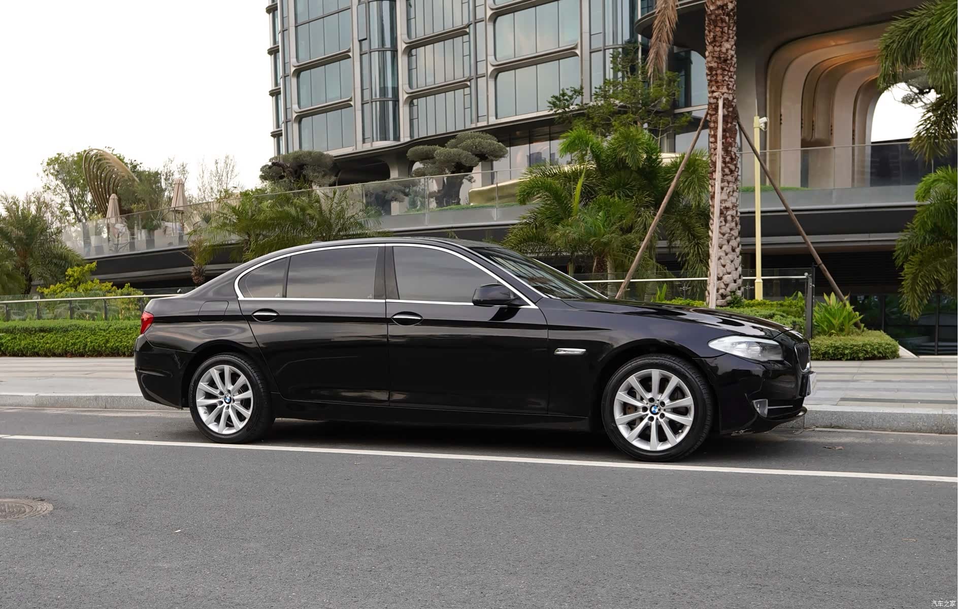 BMW 5 Series, 2011 3