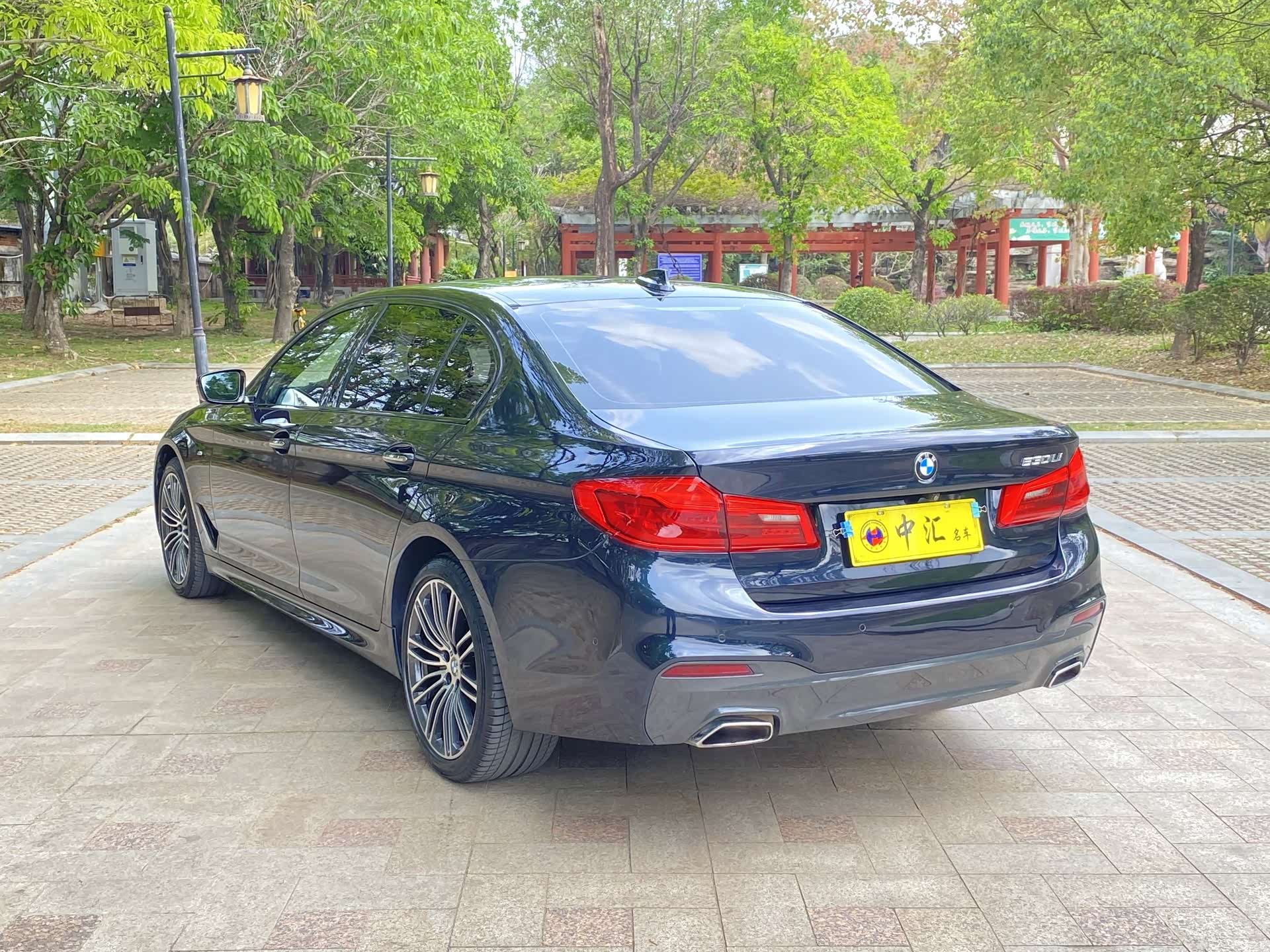 BMW 5 Series, 2018 9