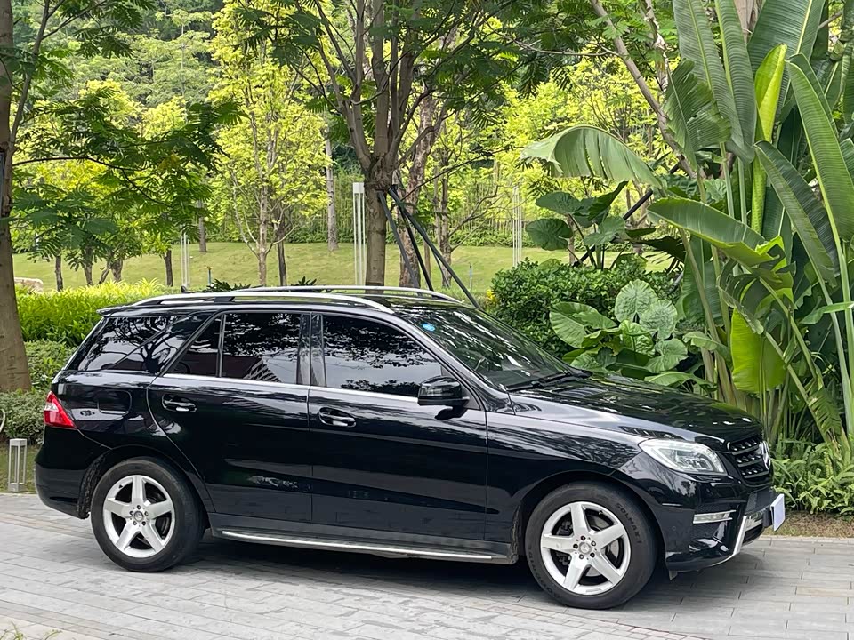 Mercedes-Benz M class