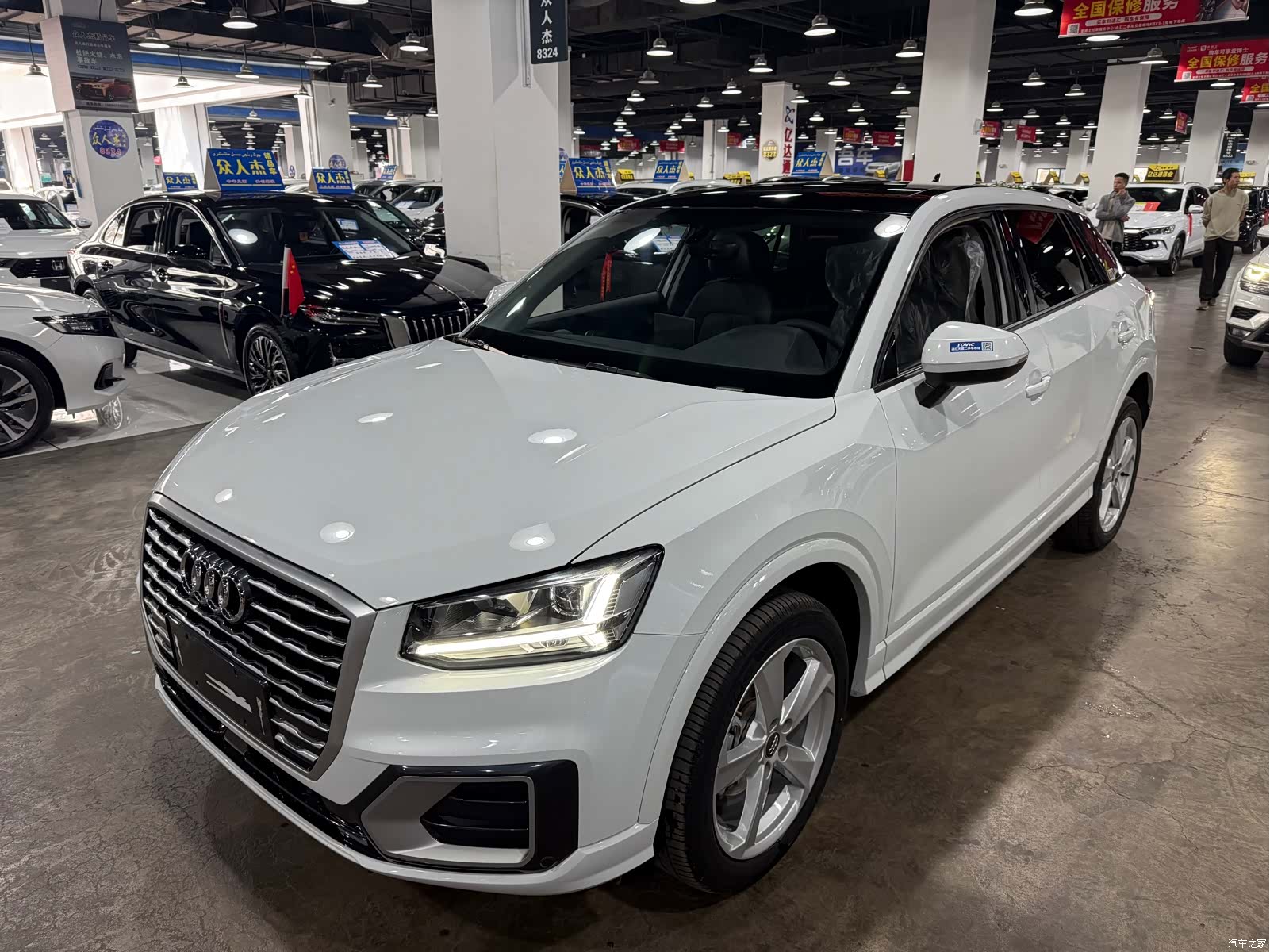 Audi Q2L, 2020 2