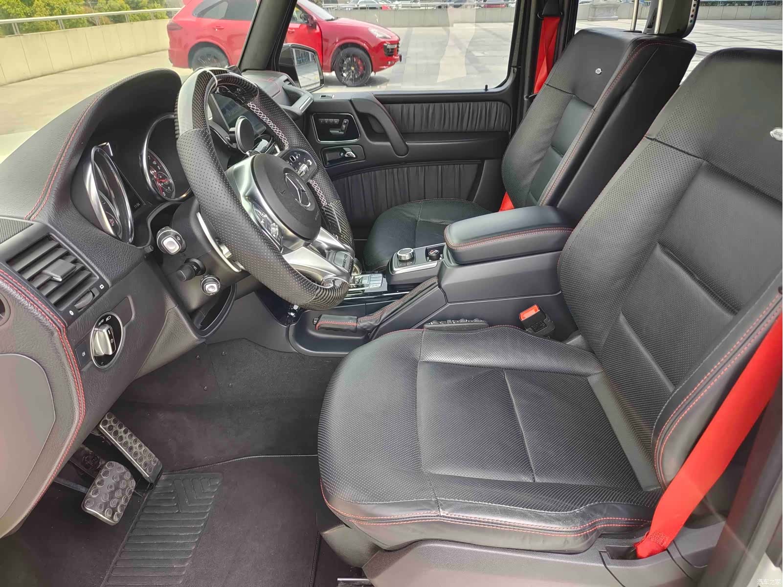 Mercedes-Benz G-Class, 2018 9