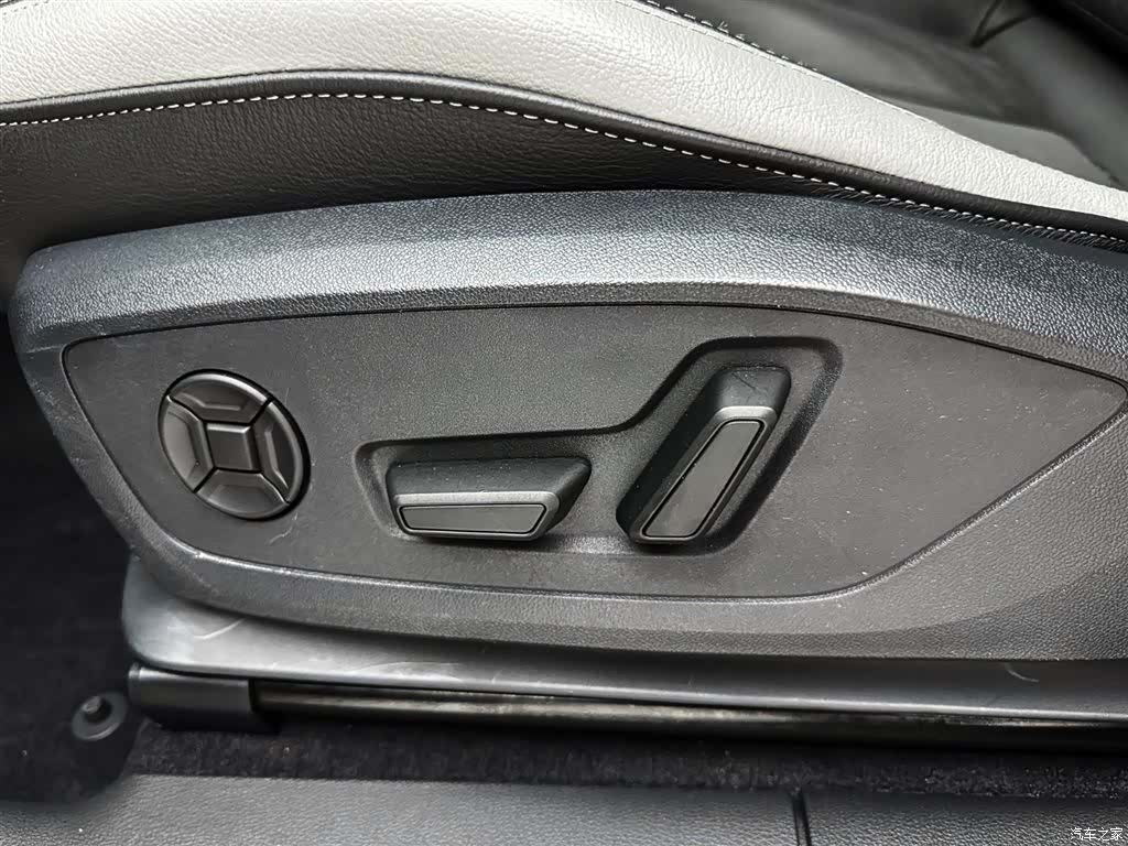 Audi Q3, 2022 14