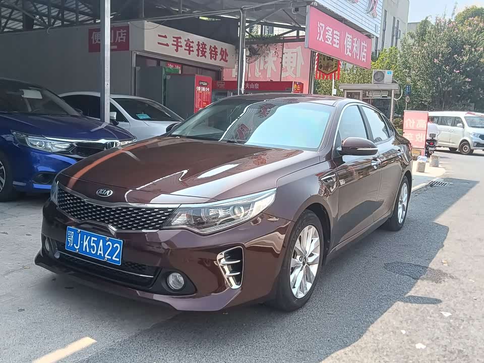 Kia K5