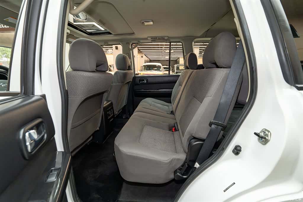 Nissan Patrol, 2019 10