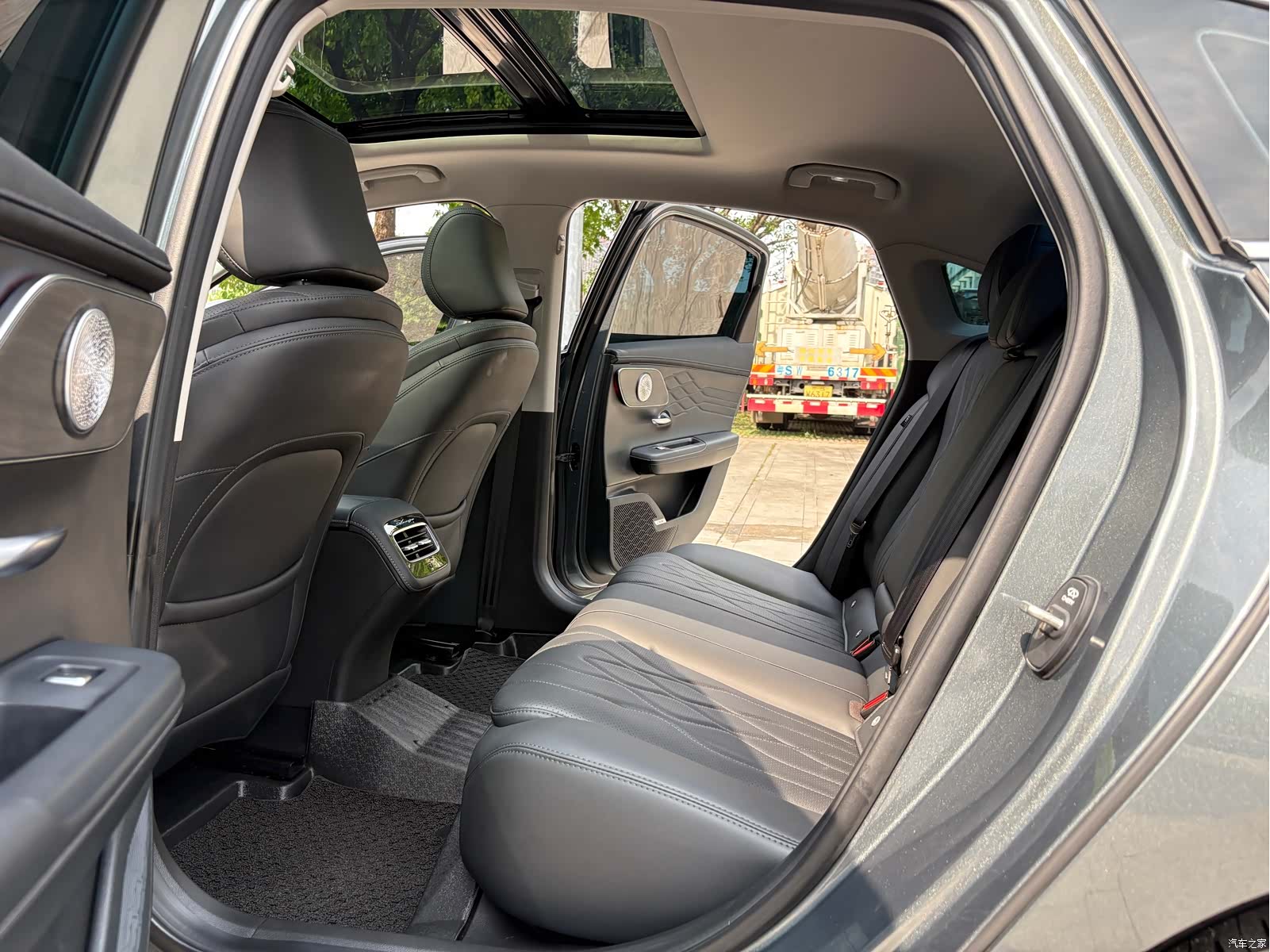 Chery Arrizo 8, 2025 7
