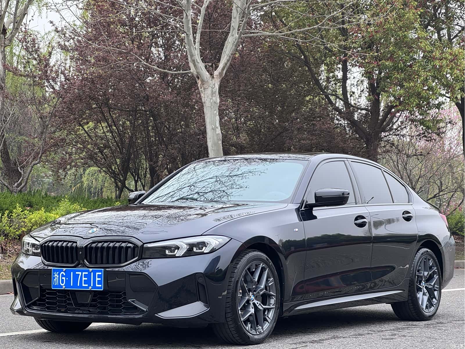 BMW 3 Series, 2025 1