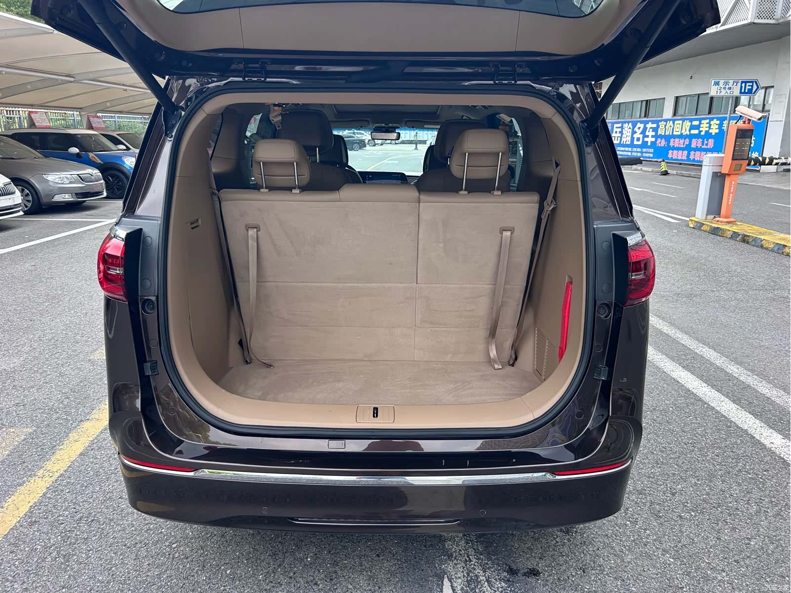 Buick GL8, 2021 16