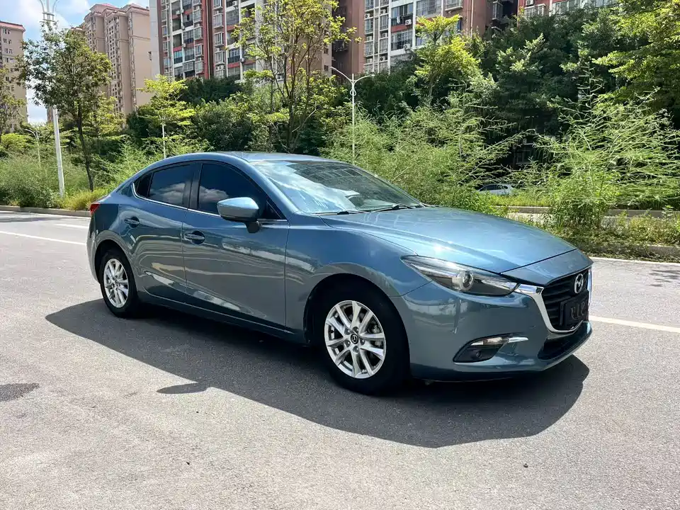Mazda 3 Angkesaila
