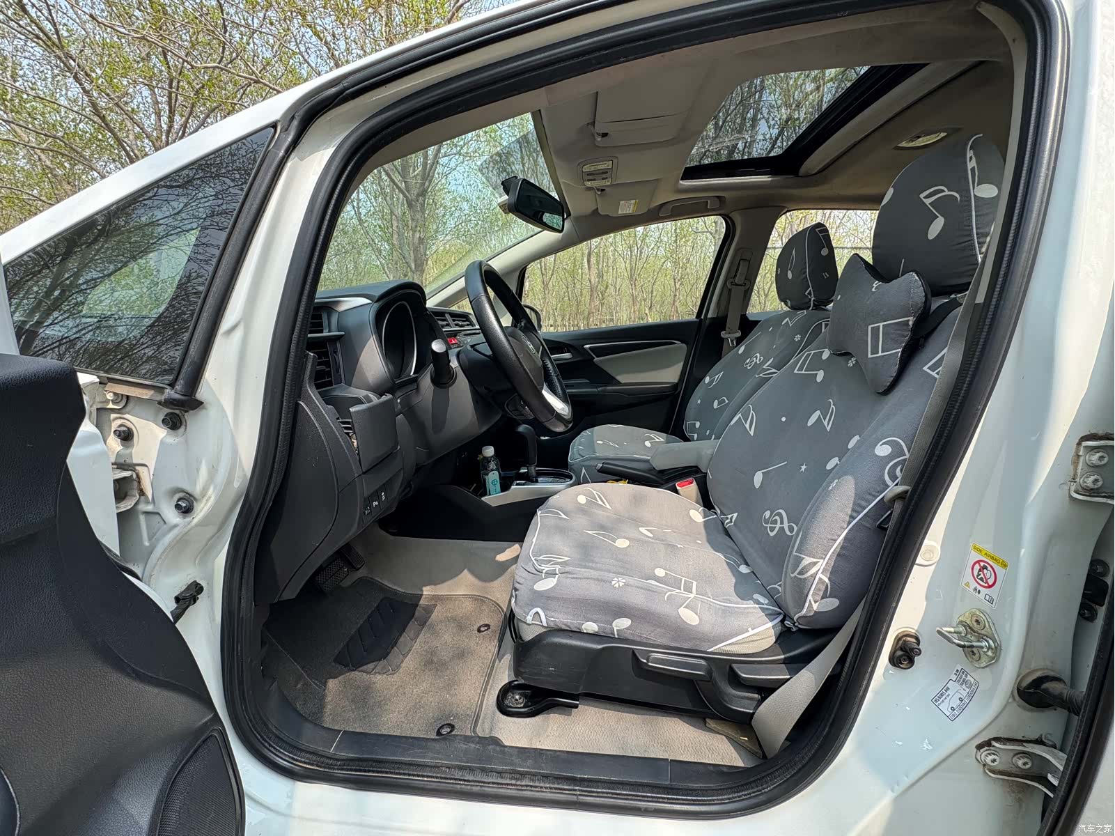 Honda Fit, 2015 4