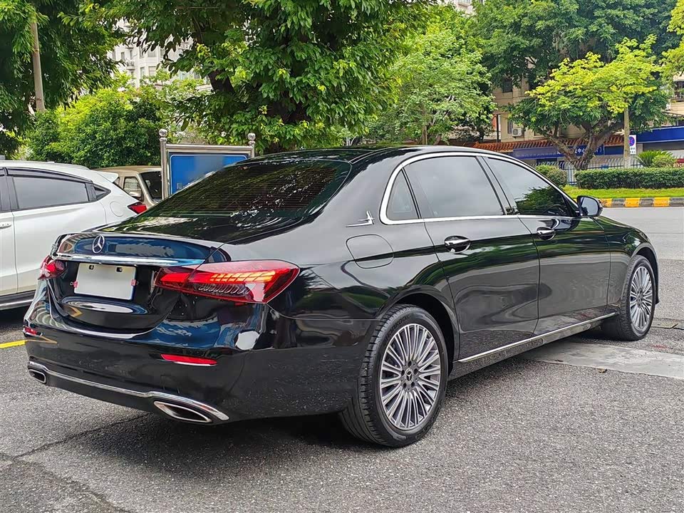 Mercedes-Benz E-class Mercedes-Benz E-class