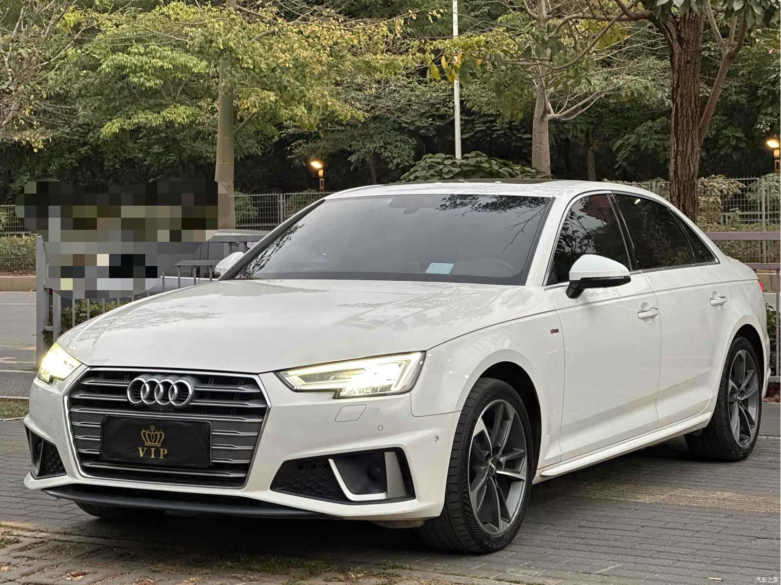 Audi A4L, 2019 1