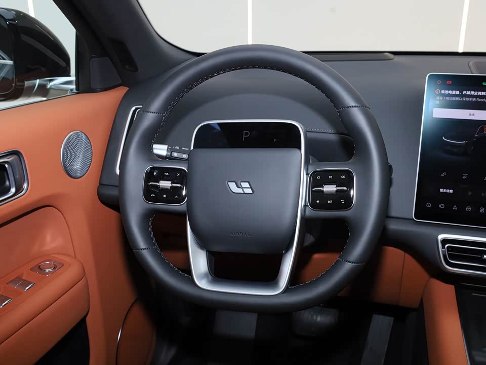 Li Auto Ideal L8