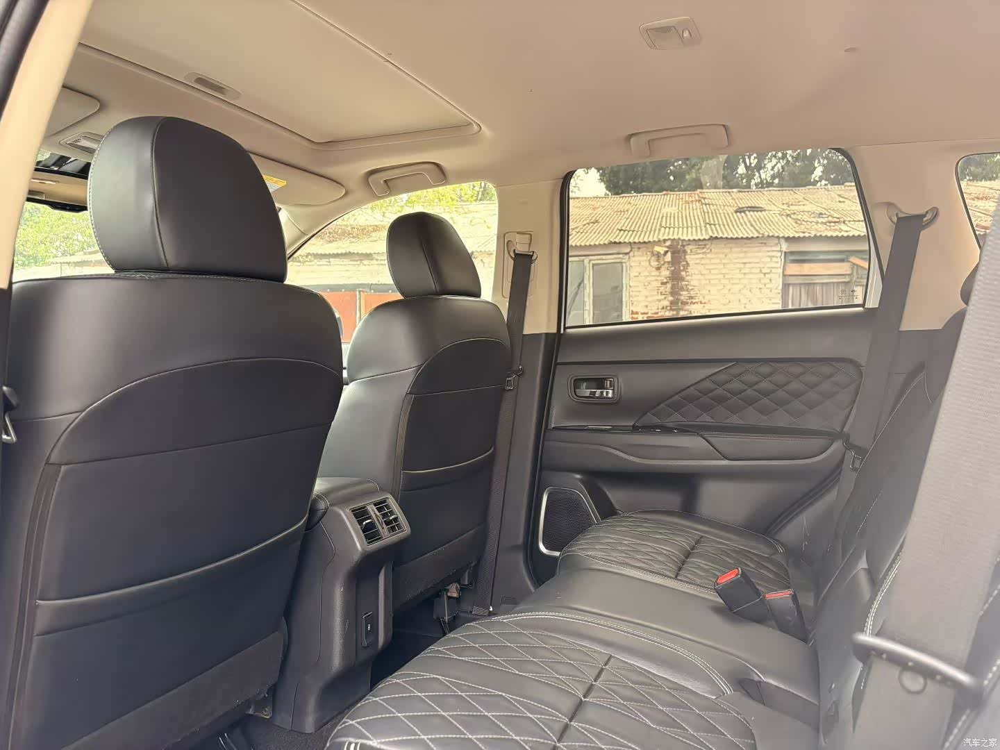 Mitsubishi Outlander, 2021 4
