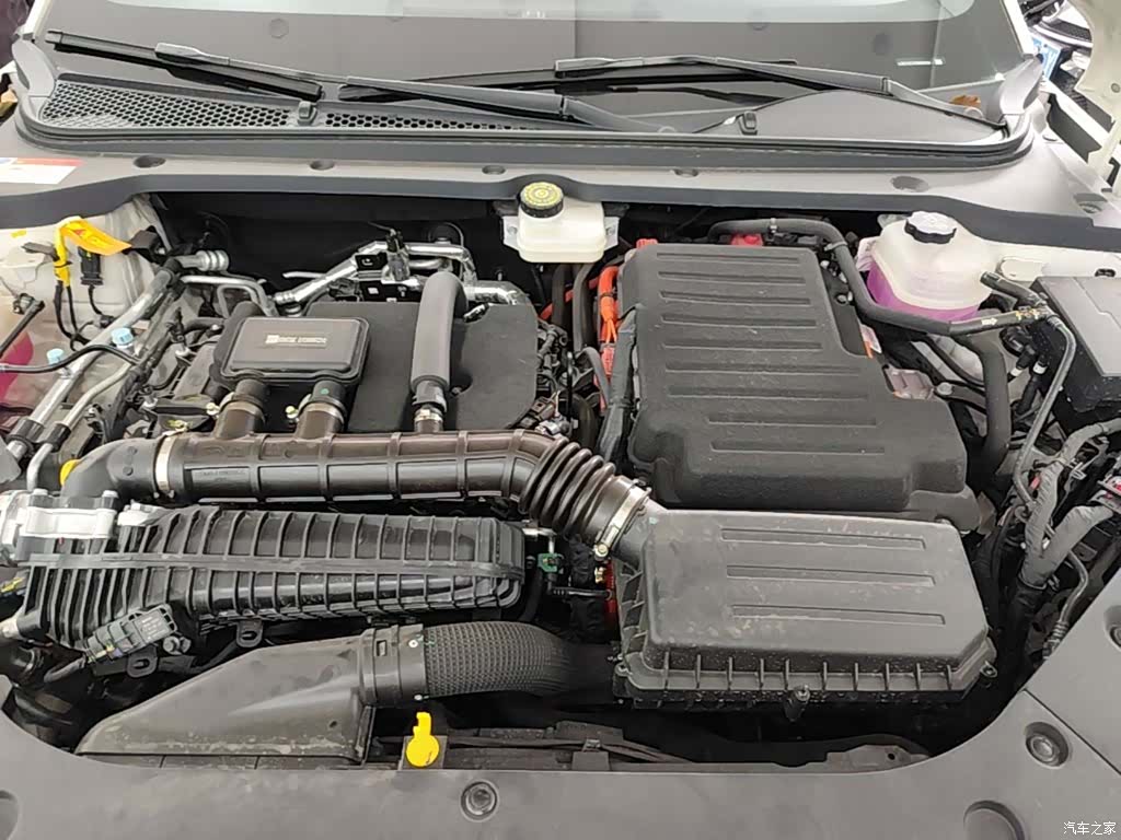 BYD Seal, 2025 19