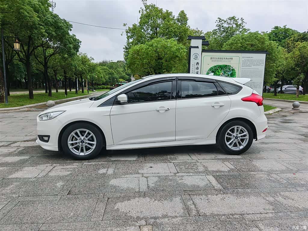 Ford Focus, 2019 4