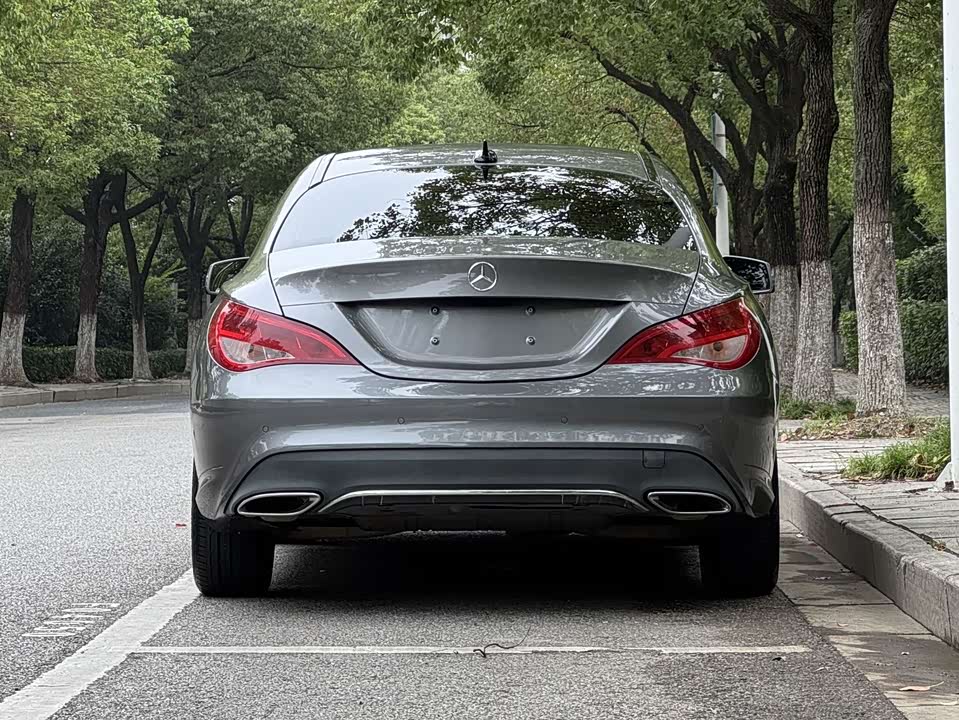Mercedes-Benz CLA