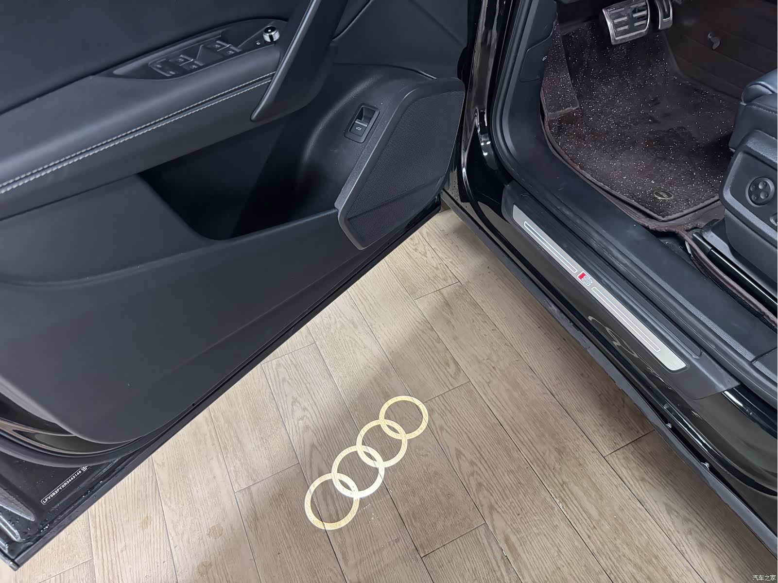 Audi Q5L, 2025 13