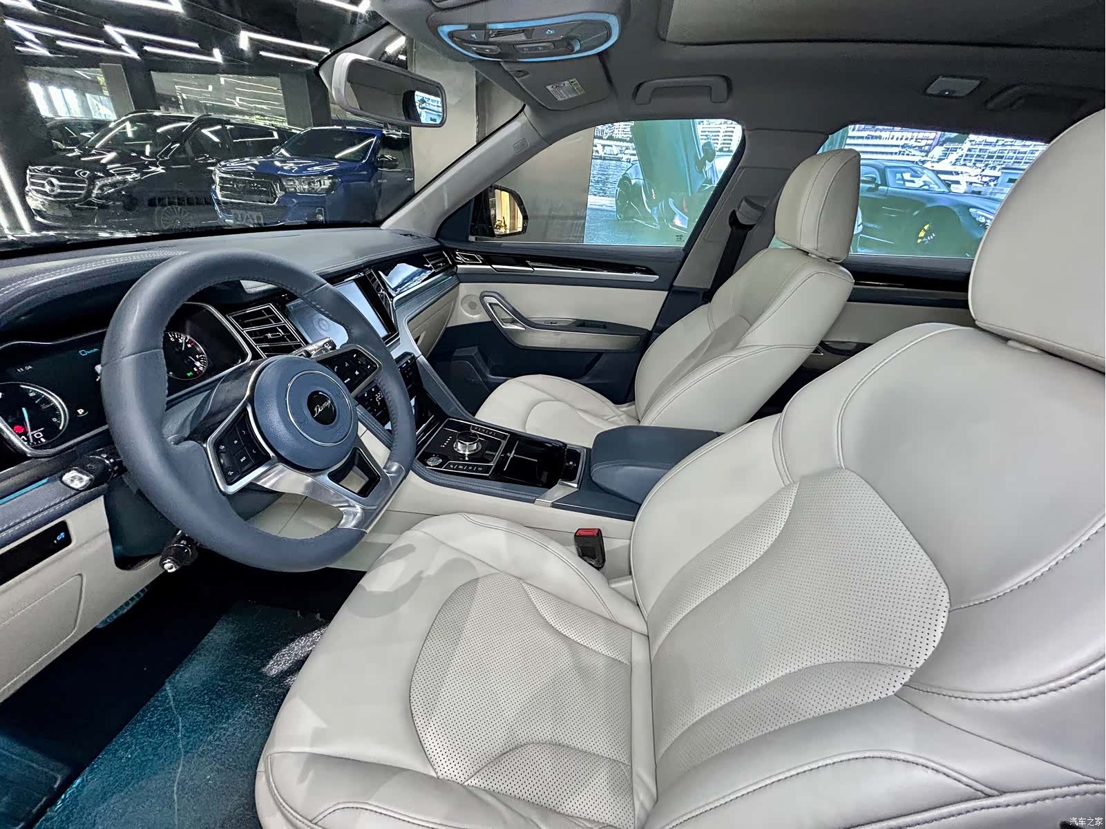 Zotye X7, 2018 9