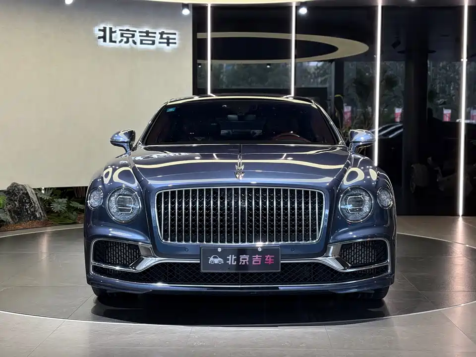 Bentley Flying