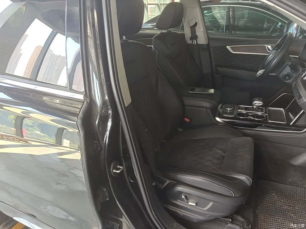 Hongqi HS7, 2023 20