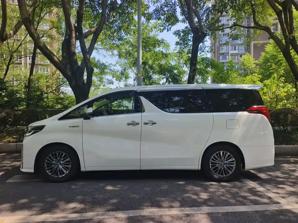Toyota Wilfa