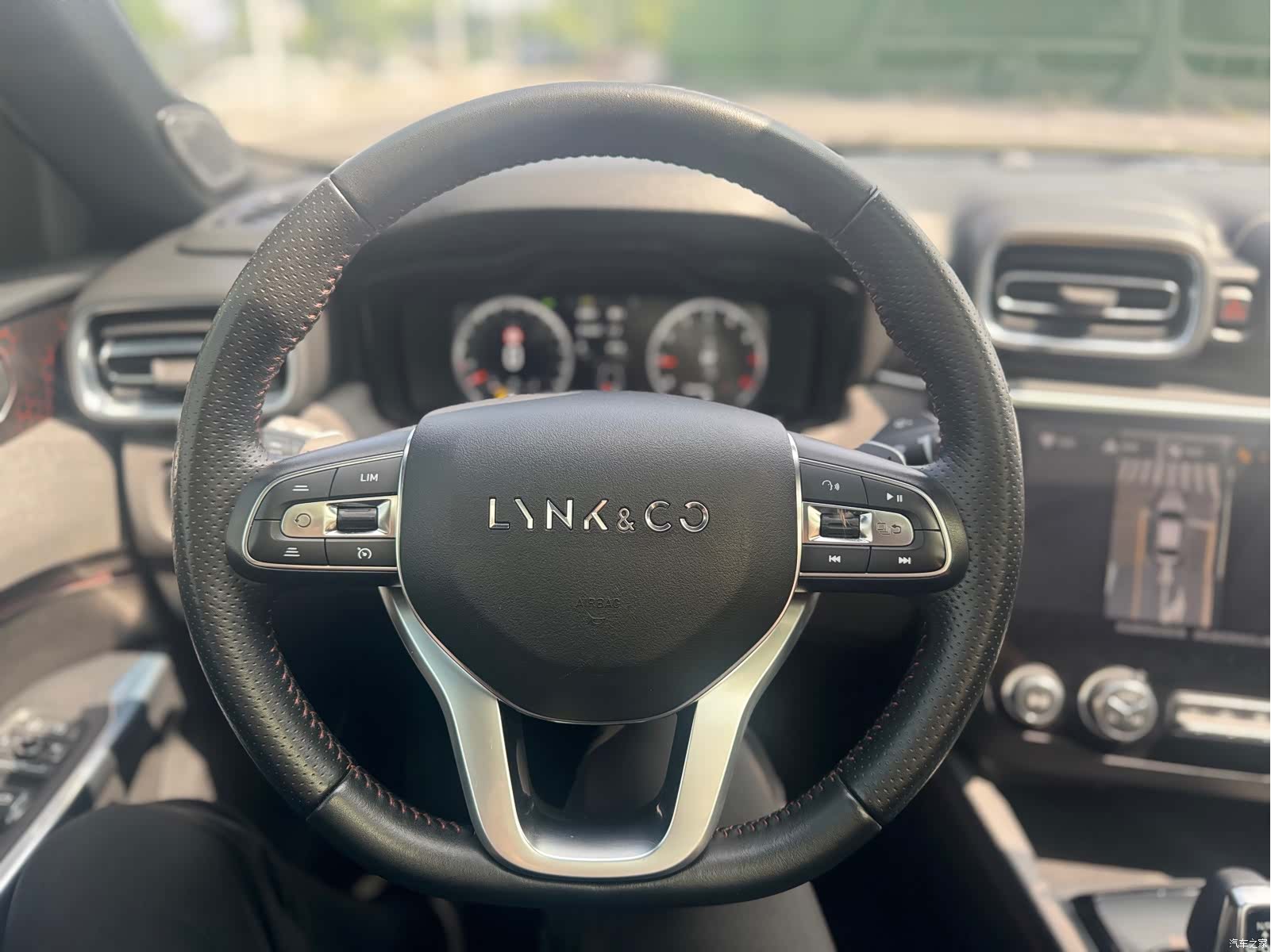 Lynk & Co 01, 2019 8