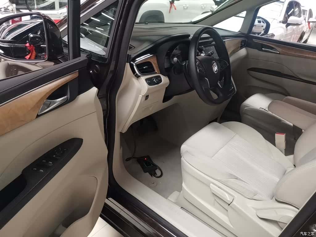 Buick GL8, 2018 16