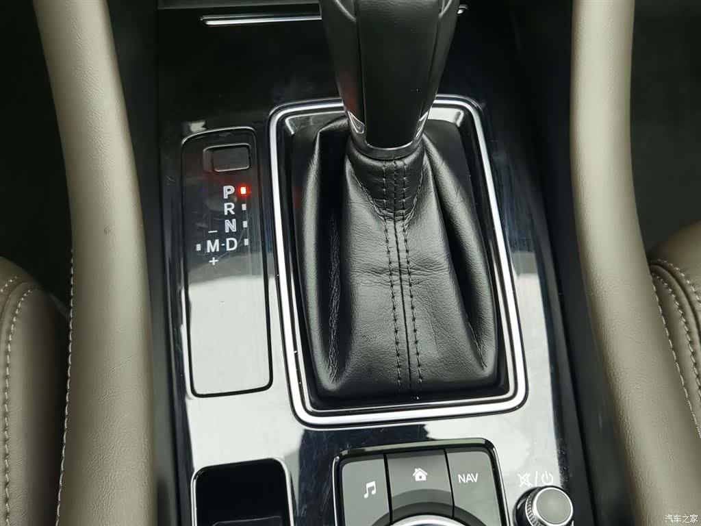 Mazda Atenza, 2021 13