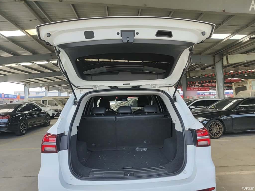 Roewe RX5, 2019 19