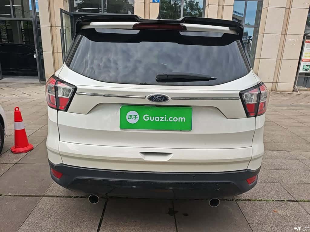 Ford Kuga, 2017 6