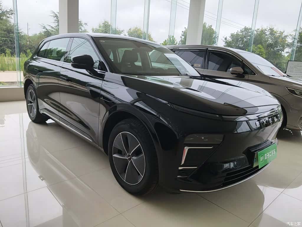 Exeed Yuan, 2025 4