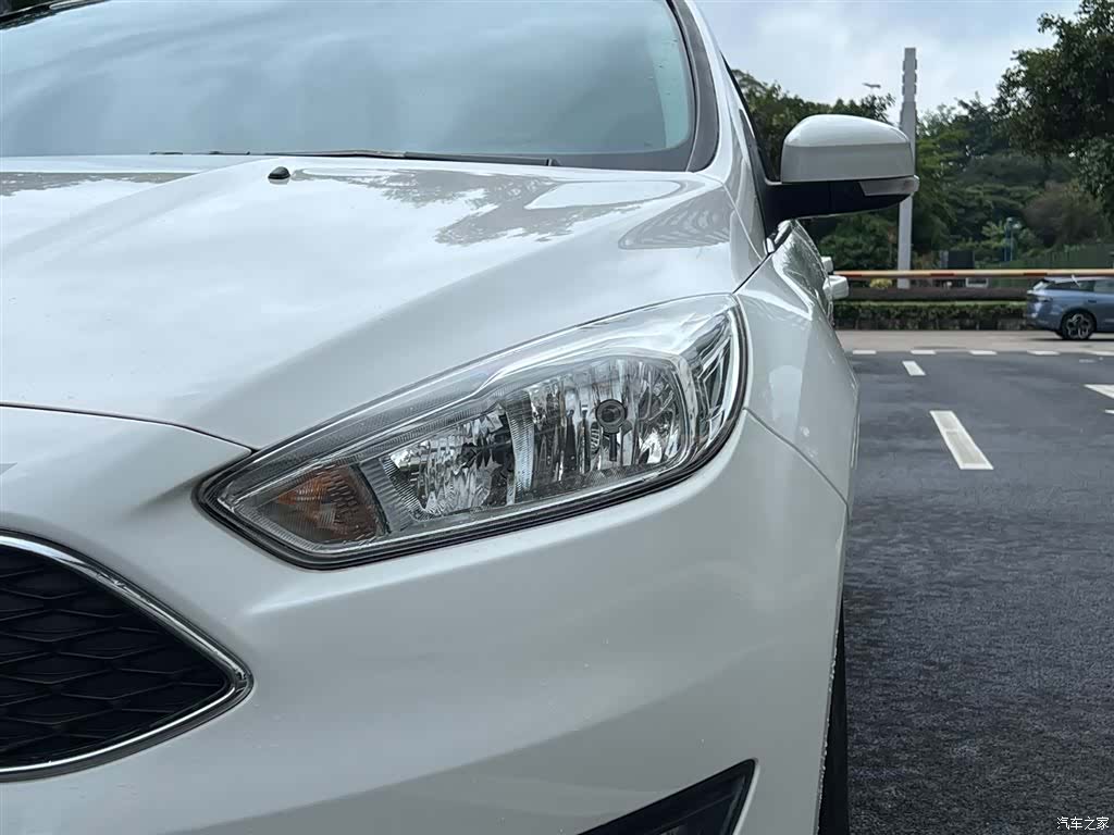Ford Focus, 2018 28