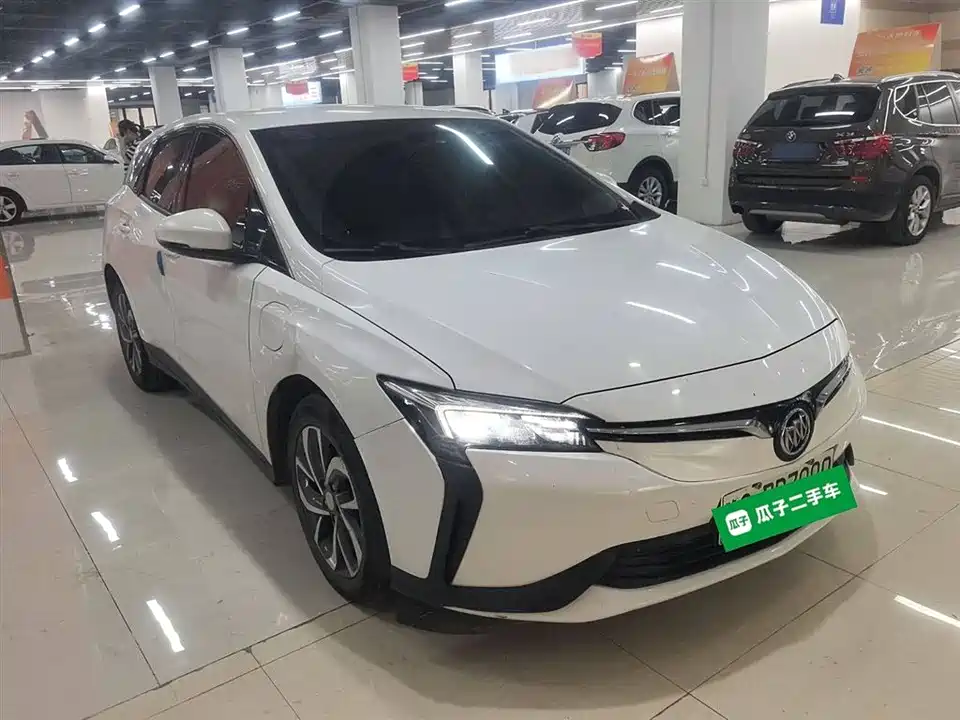 Buick Slightly blue 6