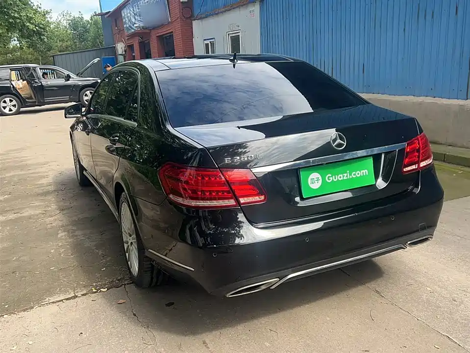 Mercedes-Benz E-class Mercedes-Benz E-class