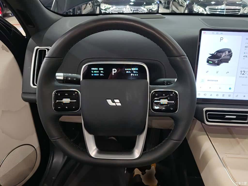 Li Auto L9, 2025 11