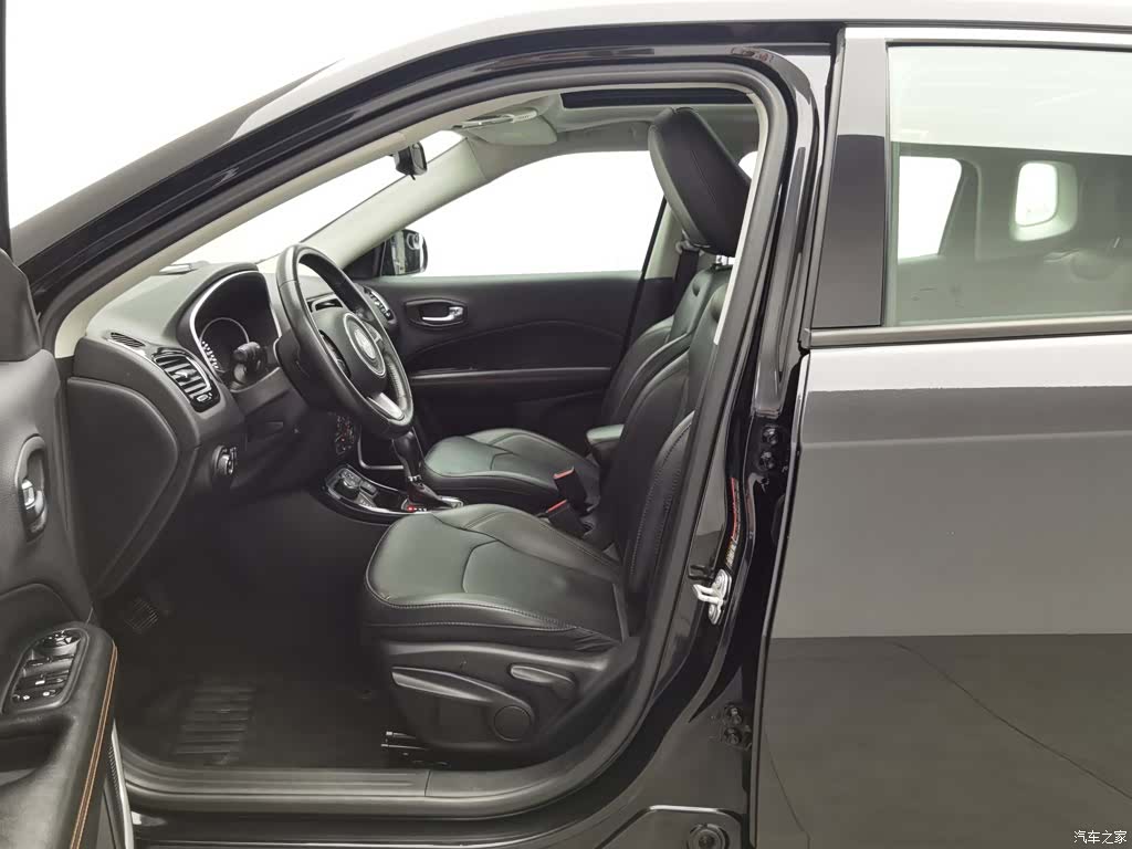 Jeep Compass, 2019 10