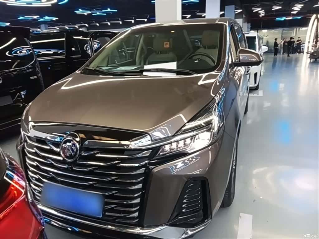 Buick GL8, 2024 3