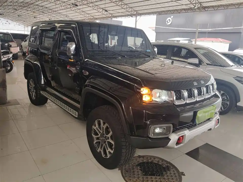 Beijing BJ40