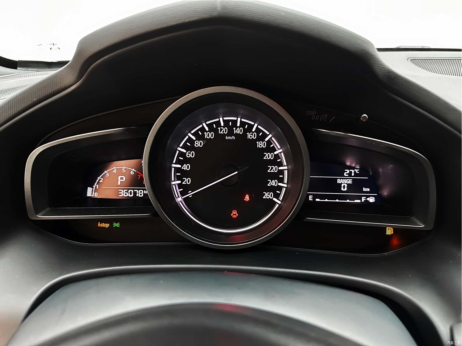 Mazda CX-4, 2023 19
